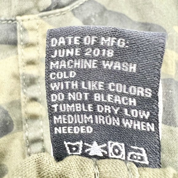 Truth.Substance Common Sense Mens Large Camo Joggers Pants - Picture 6 of 6